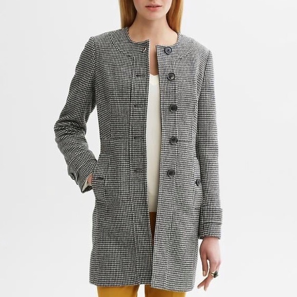 Banana Republic Collarless Houndstooth Wool Coat - Picture 2 of 15